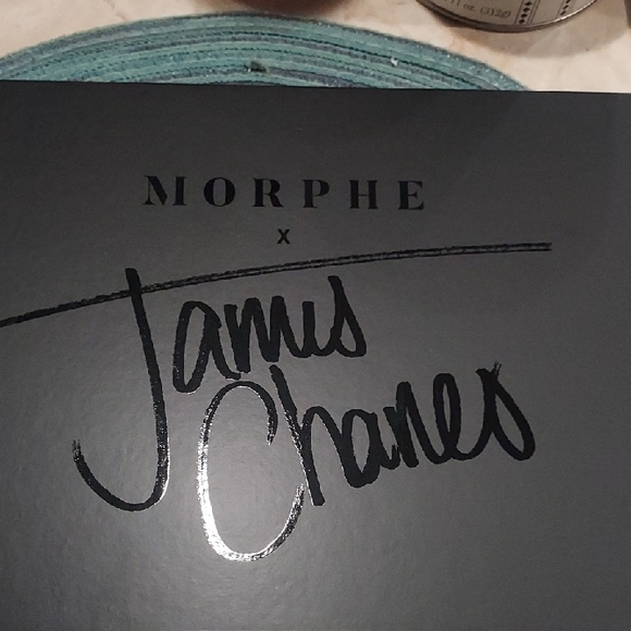 Morphe Colorful Artistry Palette - Picture 2 of 14